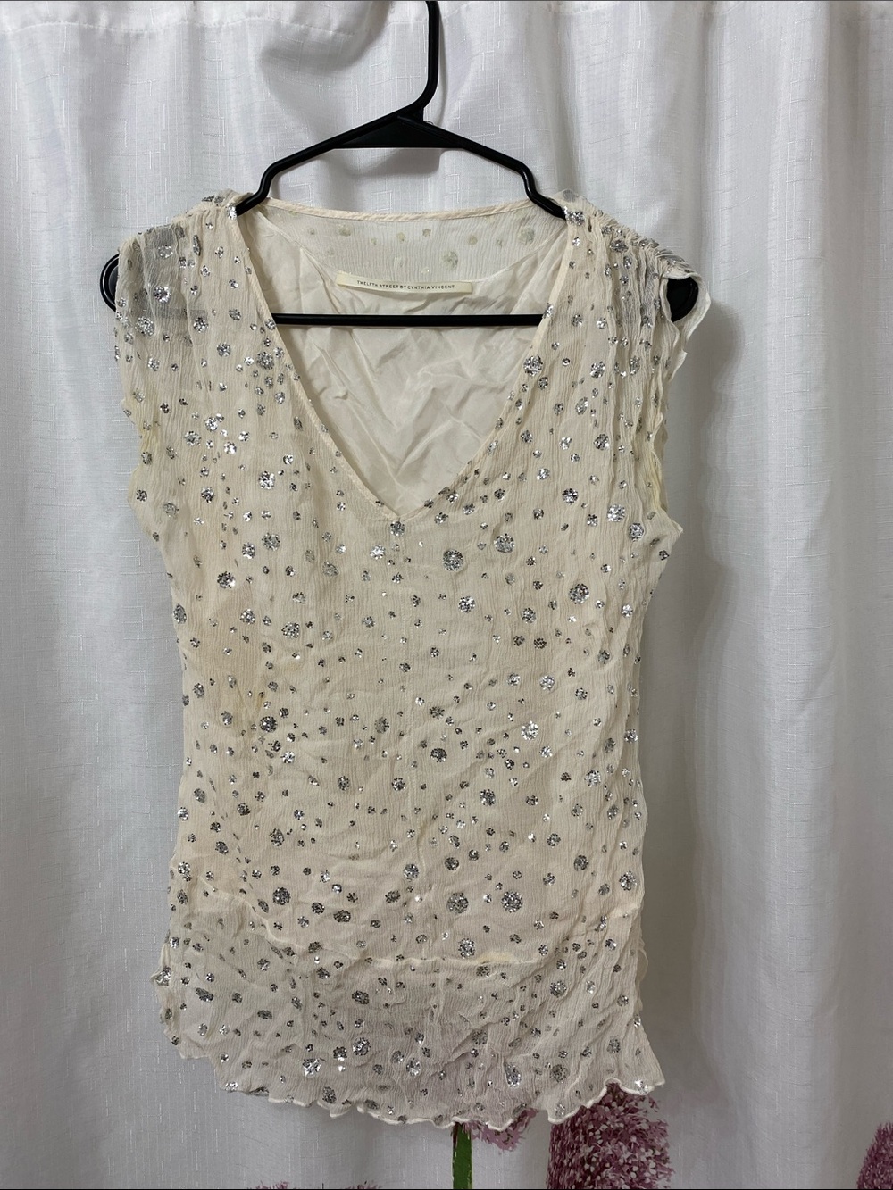 Twelfth Street by Cynthia Vincent Ivory Sequin V-Neck 100% Silk Top